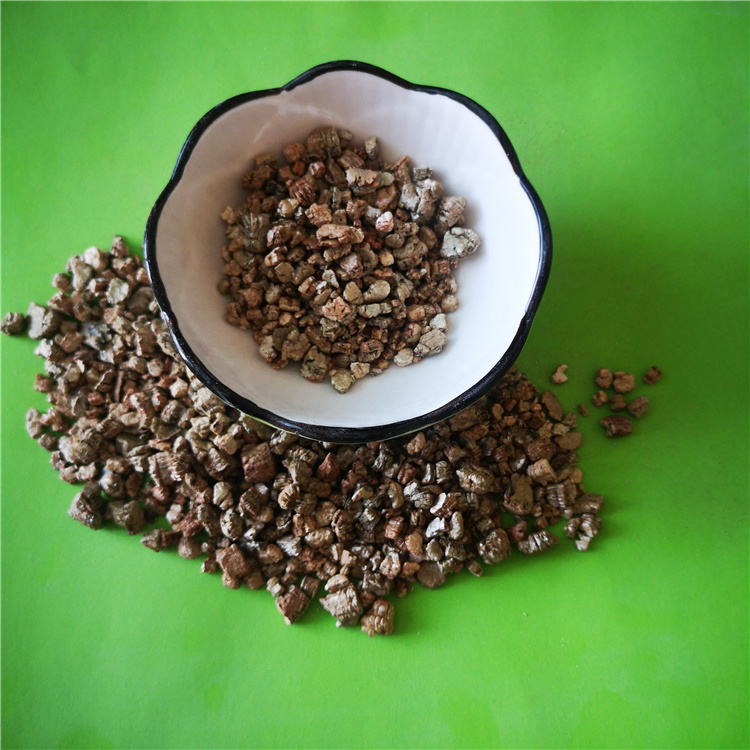 珍珠巖養(yǎng)花用大顆粒土壤介質(zhì)蛭石